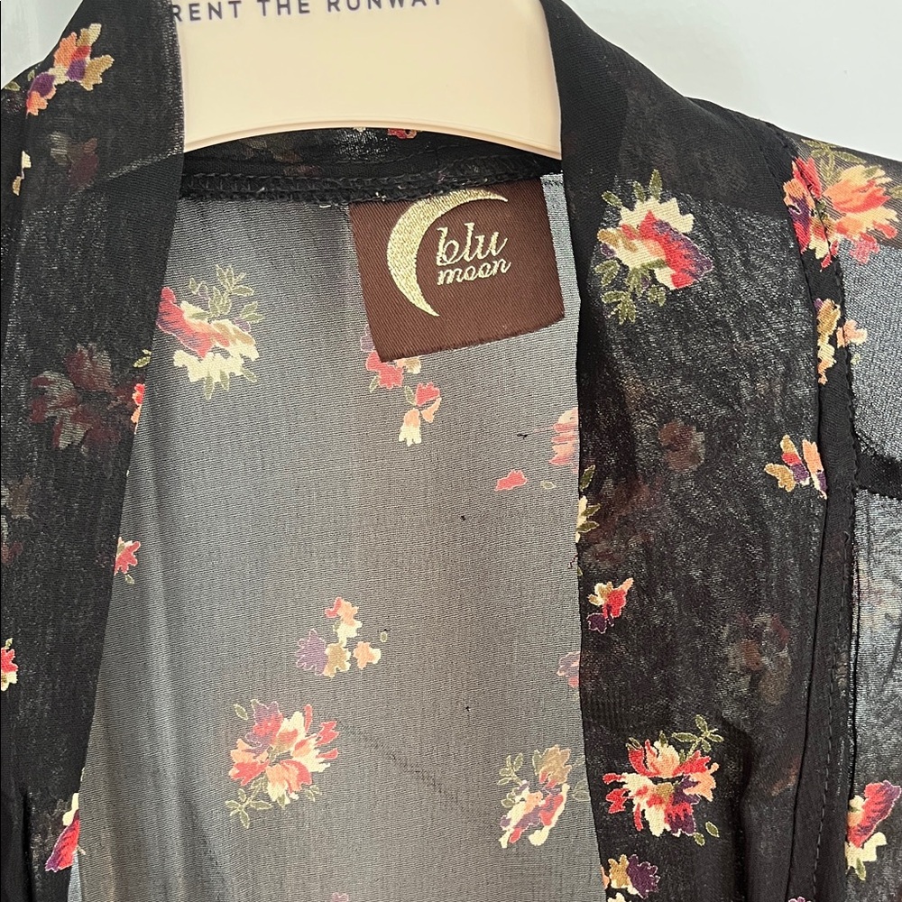 Black Floral Kimono
